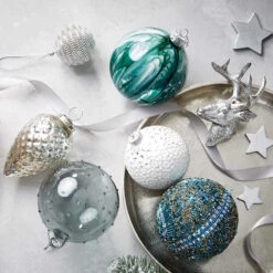 Deko-Teller Ø34cm BANQUET In Silber 10 Deko-Teller Ø34cm BANQUET In Silber -Küche Store butlers deko teller o34cm banquet in silber 4