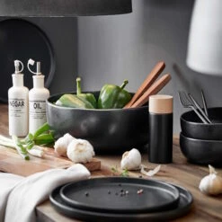 Essigflasche 240ml KARLTON BROS. In Weiß -Küche Store butlers essigflasche 240ml karlton bros in weiss 2