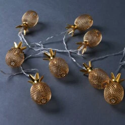 LED-Lichterkette Ananas 10 Lichter Mit USB-Batteriefach MIAMI In Gold 10 LED-Lichterkette Ananas 10 Lichter Mit USB-Batteriefach MIAMI In Gold -Küche Store butlers led lichterkette ananas 10 lichter mit usb batteriefach miami in gold 4