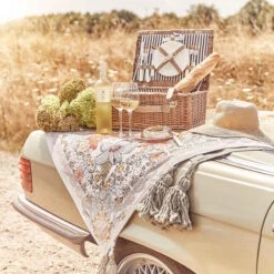 Picknickdecke L 175 X B 154cm BETWEEN FLOWERS In Creme -Küche Store butlers picknickdecke l 175 x b 154cm between flowers in creme 7